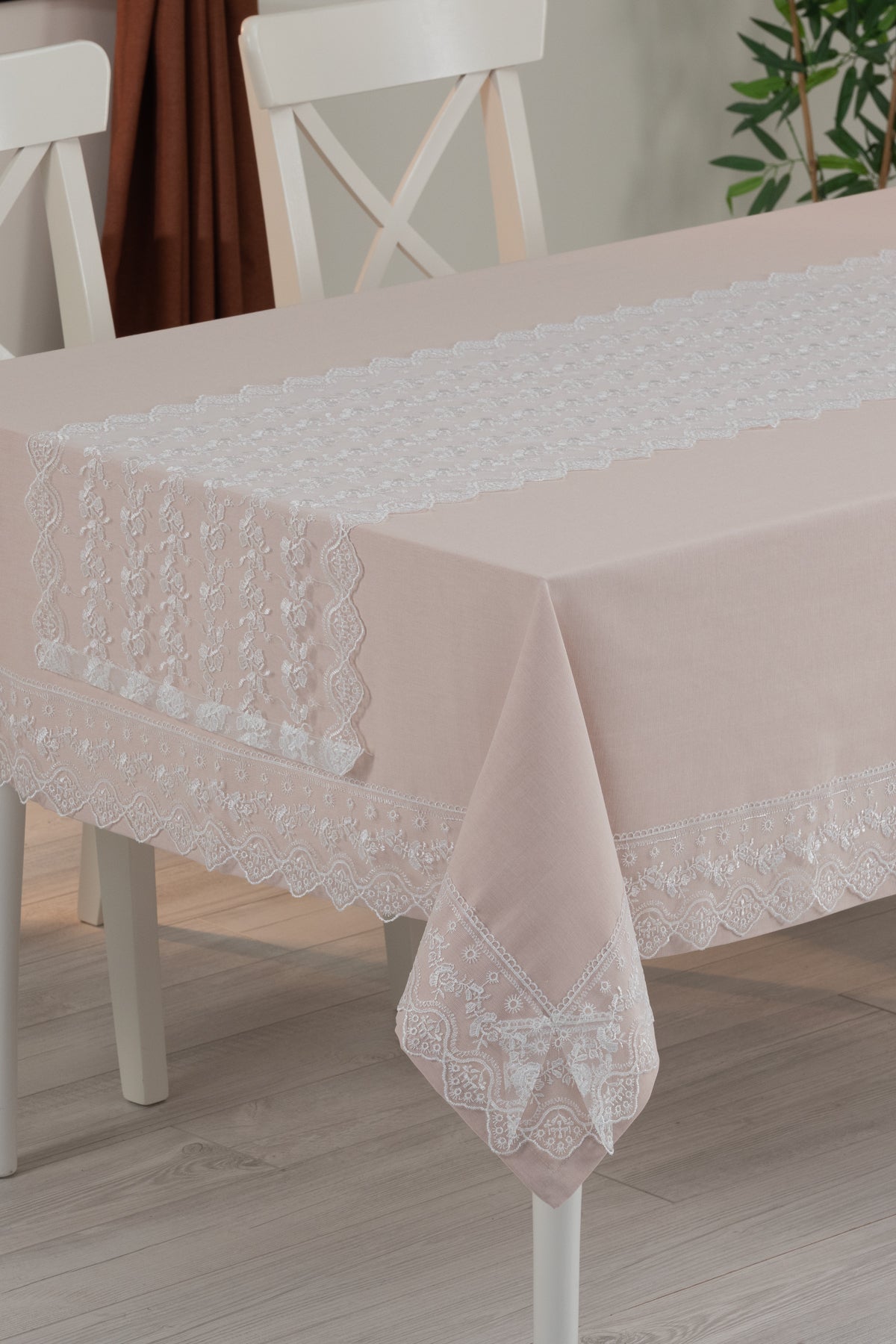 Tropikhome 160 x 220 Bej Pamuklu Masa Örtüsü Ve Dantelli Runner Çeyiz Seti — Bej