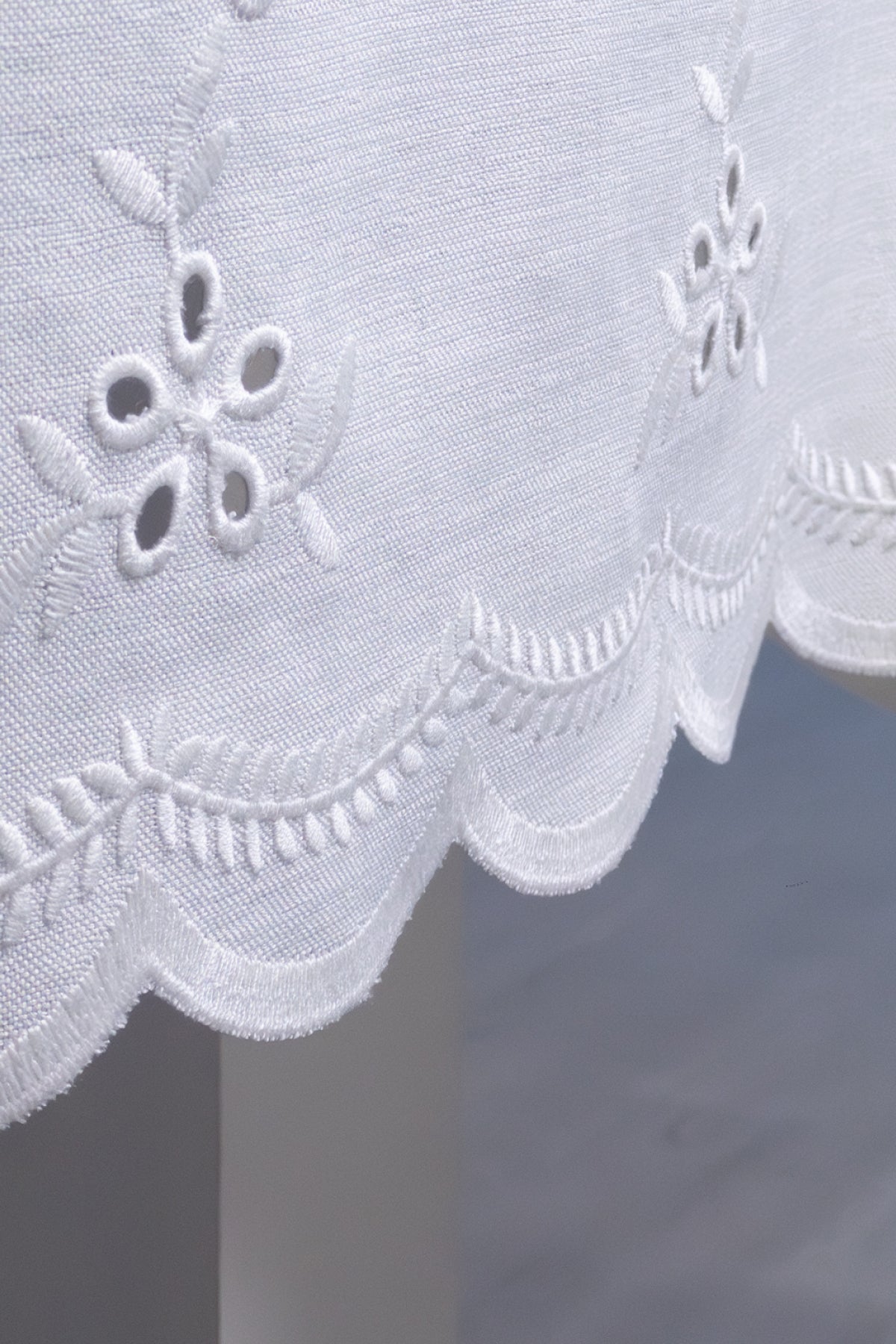 Ekru Brode Nakış İşlemeli 160x220 cm Dikdörtgen Çeyizlik Masa Örtüsü — Ekru
