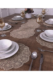 Tropikhome Nakışlı Bej 30 x 92 Runner + 30 x 30*6 Amerikan Servisli 7 Parça Sunum Yemek Seti — Bej