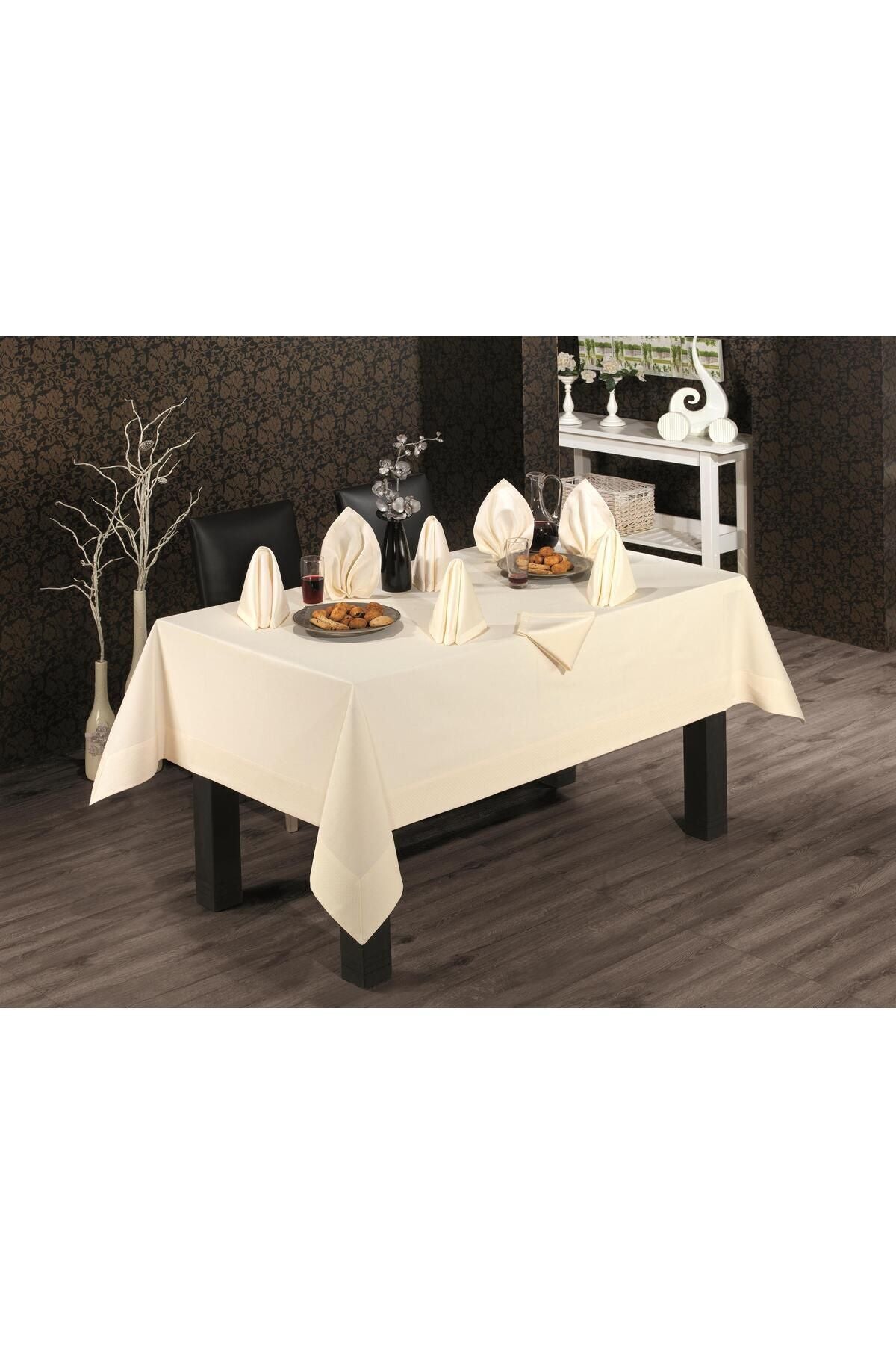 Tropikhome 160 x 220 + 8 Peçete Krem Pamuklu 9 Parça Masa Örtüsü Seti  — Krem