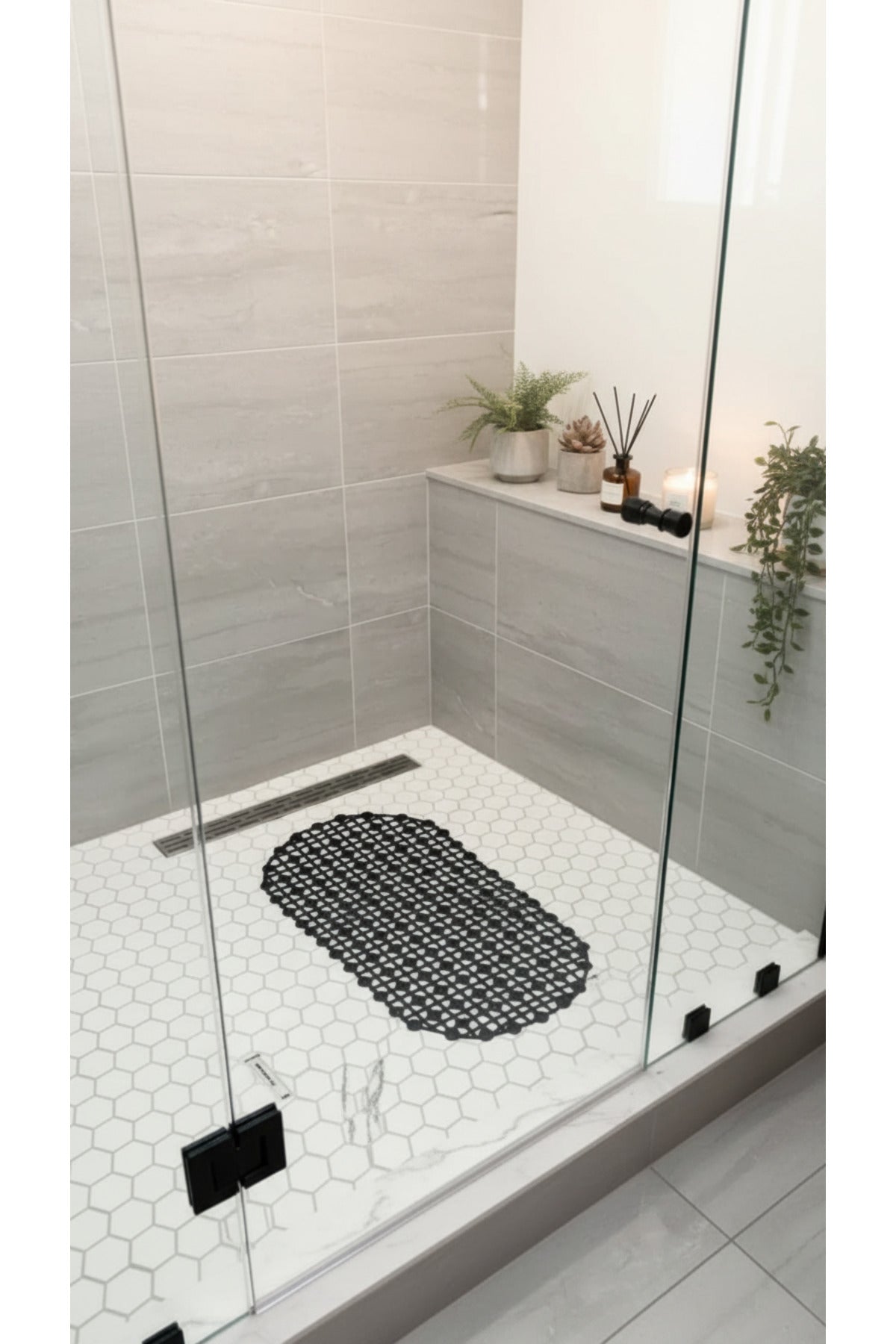 Tropikhome 35 x 65 Vakumlu Kaymaz Silikon Siyah Paspas — Siyah