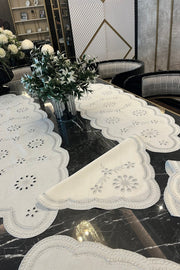 Tropikhome Göz Boncuğu Gümüş 40 x 140*1 adet + 40 x 110*2 adet + 40 x 40*2 adet 5 Parçalı Sunum Yemek Seti — Gümüş