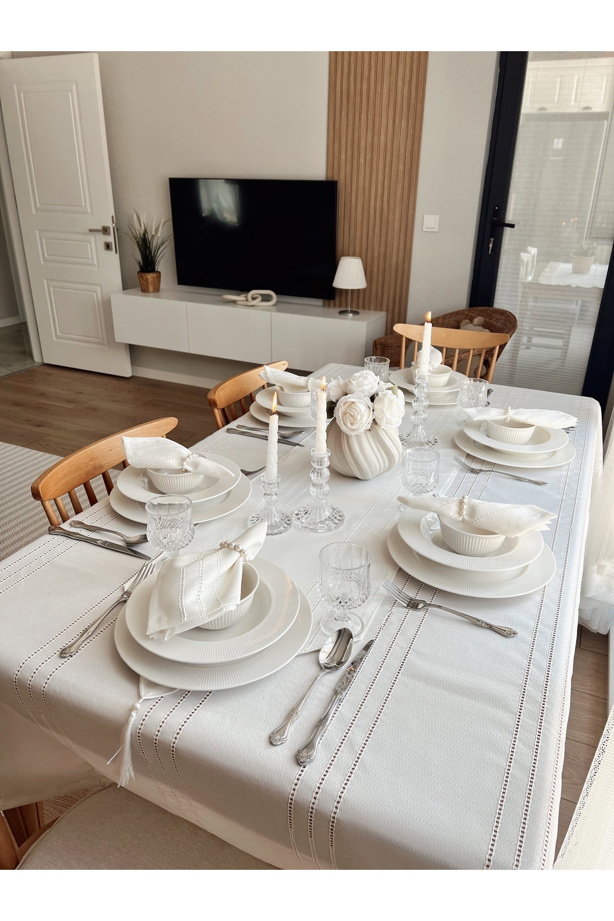 Tropikhome 160 x 220 + 1 Runner + 12 peçete + 12 Yüzük'lü Keten Görünümlü 26 Parça Dertsiz Çeyiz Seti — Krem