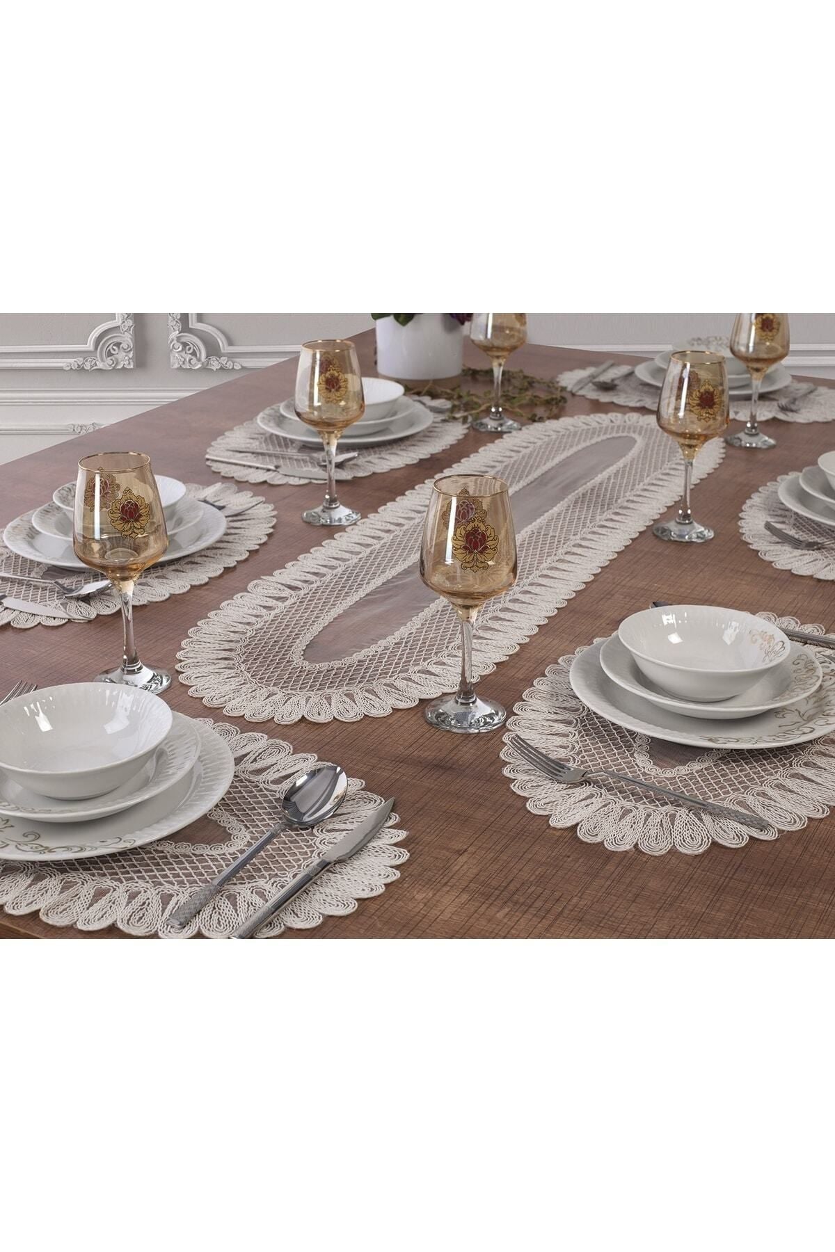 Tropikhome Nakışlı Ekru 32 x 110 Runner + 32 x 50*8 Amerikan Servisli 9 Parça Sunum Yemek Seti — Ekru