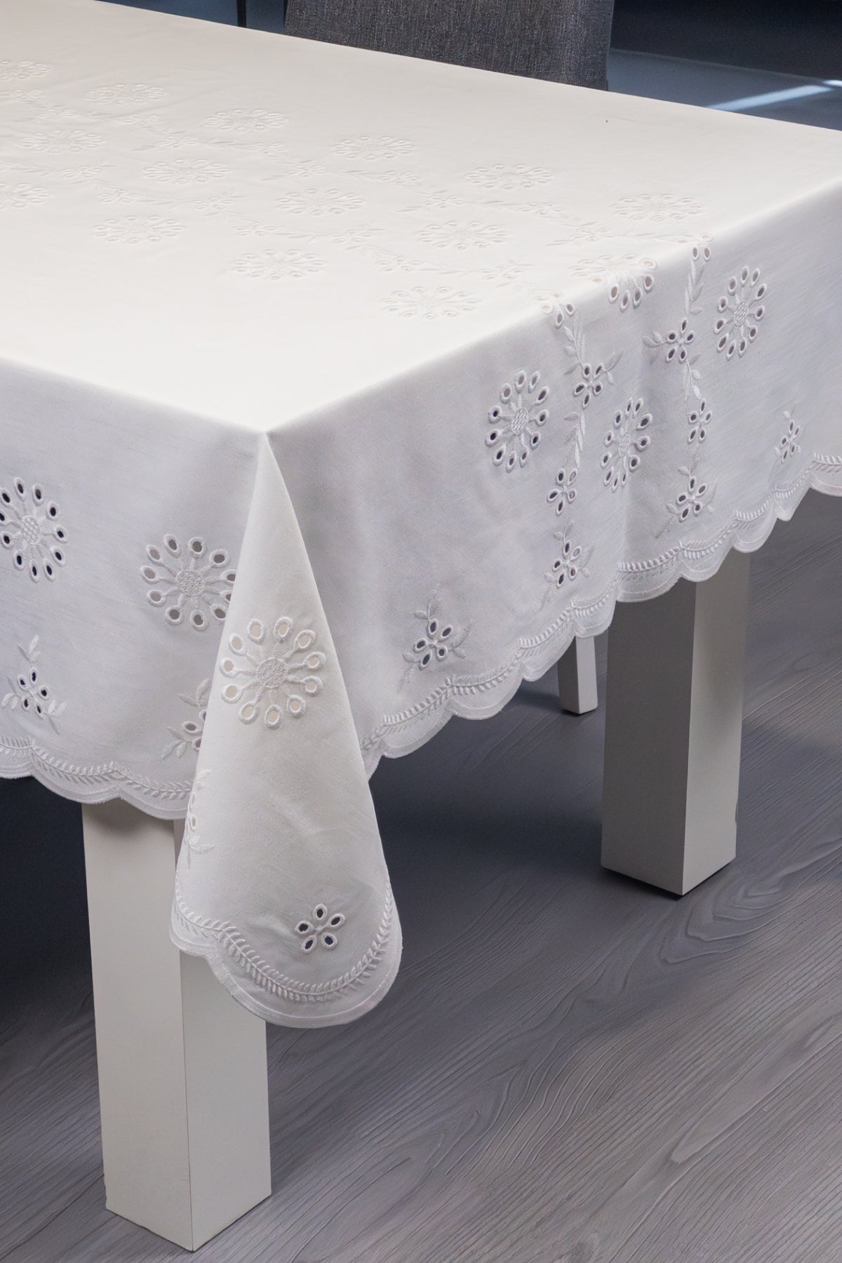 Ekru Brode Nakış İşlemeli 160x220 cm Dikdörtgen Çeyizlik Masa Örtüsü — Ekru
