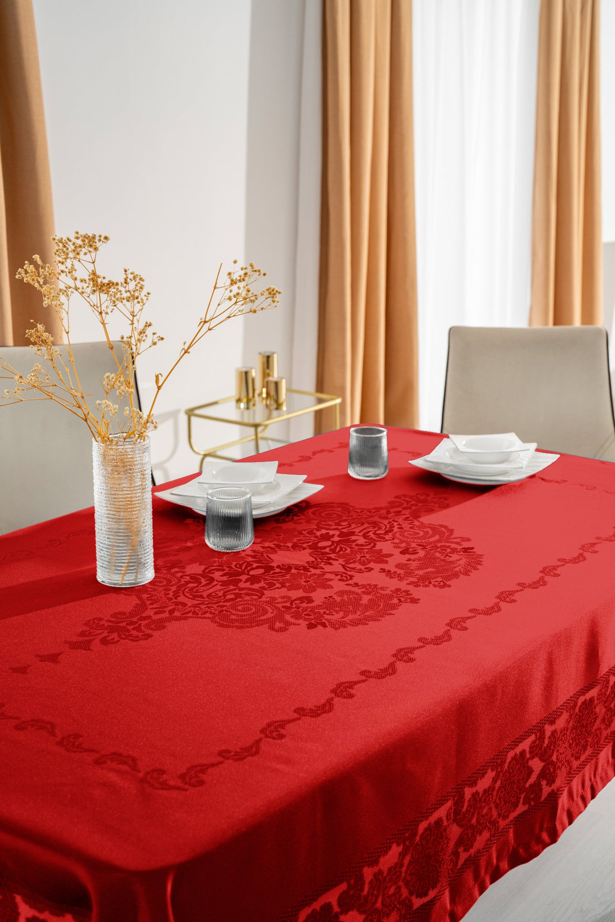 Tropikhome 160 x 220 Kırmızı Sıvı İticilik Özellikli Jumbo Jakar Pano Masa Örtüsü — Kırmızı