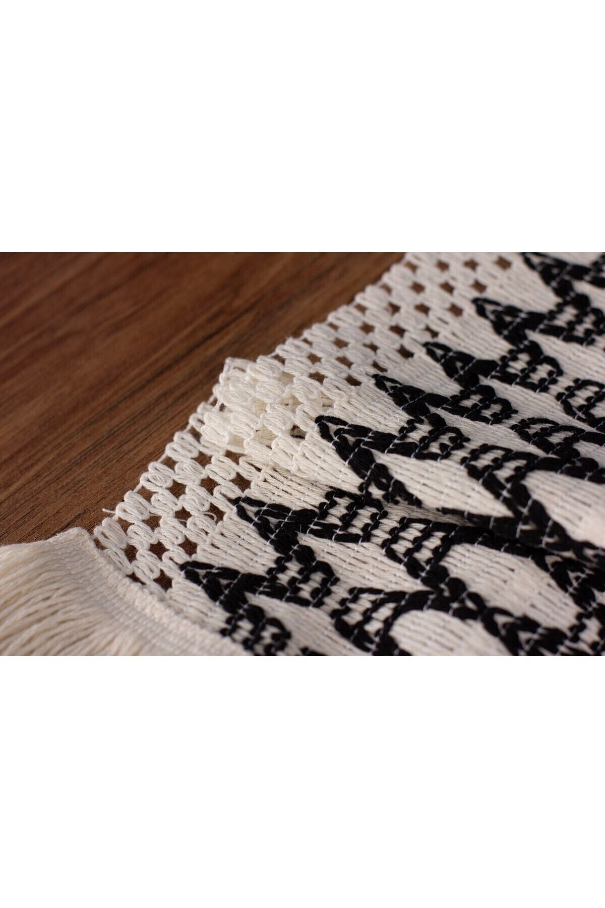 Tropikhome Örme Zigzag Desenli Siyah 35 x 145 cm Runner — Siyah