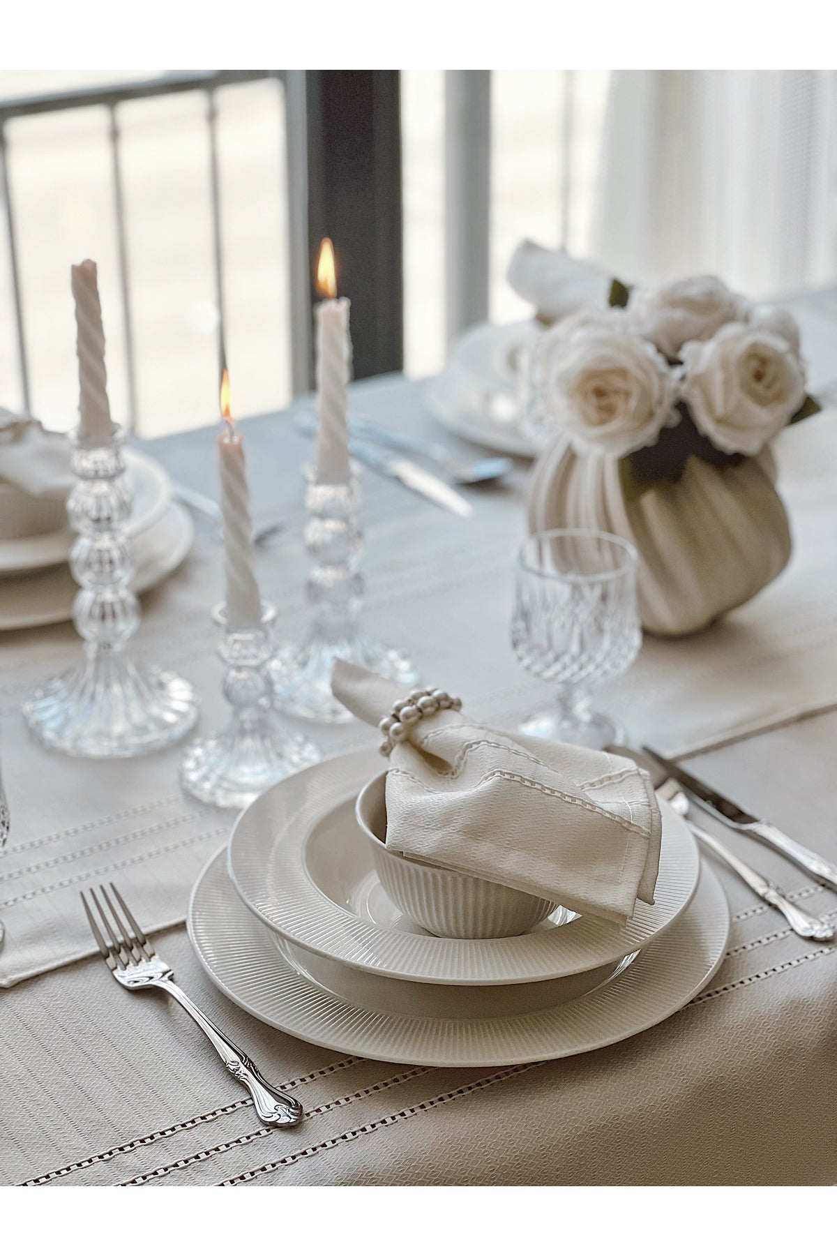 Tropikhome 160 x 220 + 1 Runner + 12 peçete + 12 Yüzük'lü Keten Görünümlü 26 Parça Dertsiz Çeyiz Seti — Krem