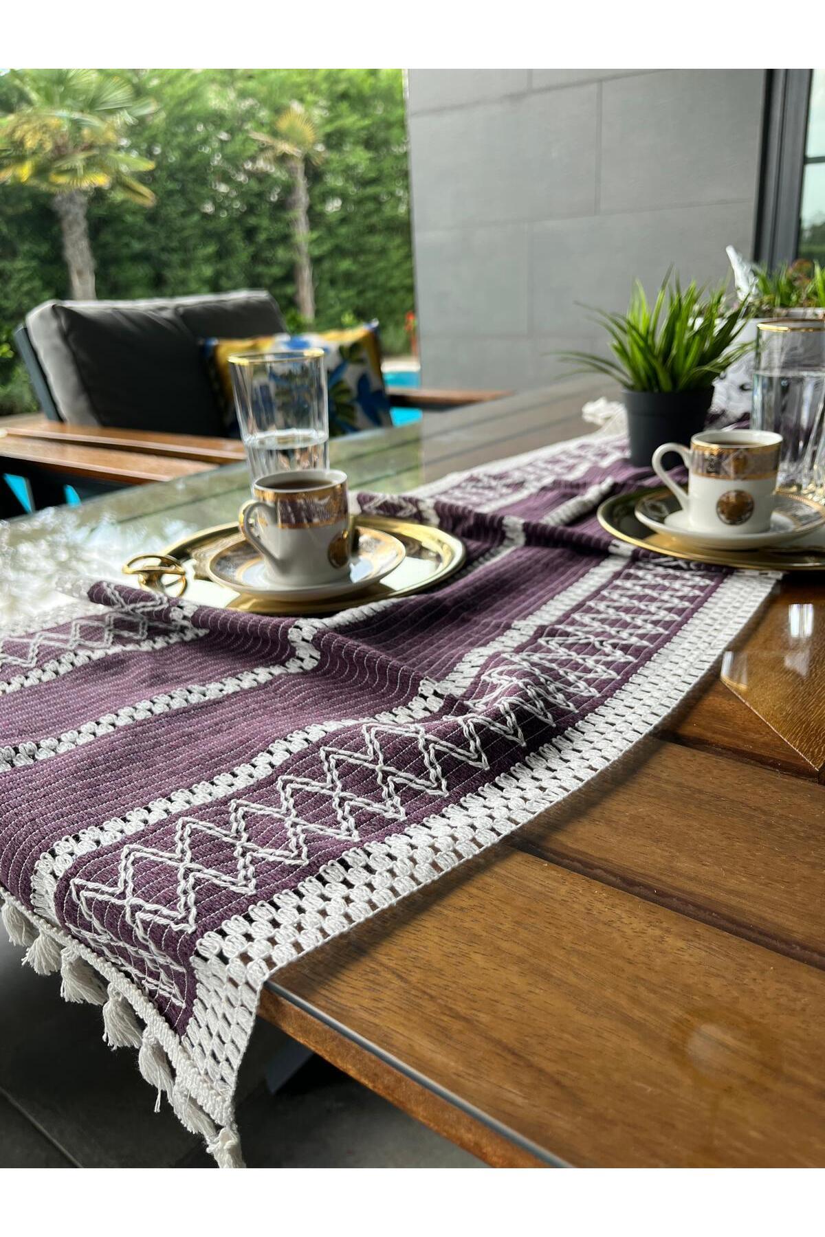 Ham Organik Pamuk Dantel Desenli Püsküllü Mor Runner 35x145 Cm  Masa Sunum Örtüsü — Mor