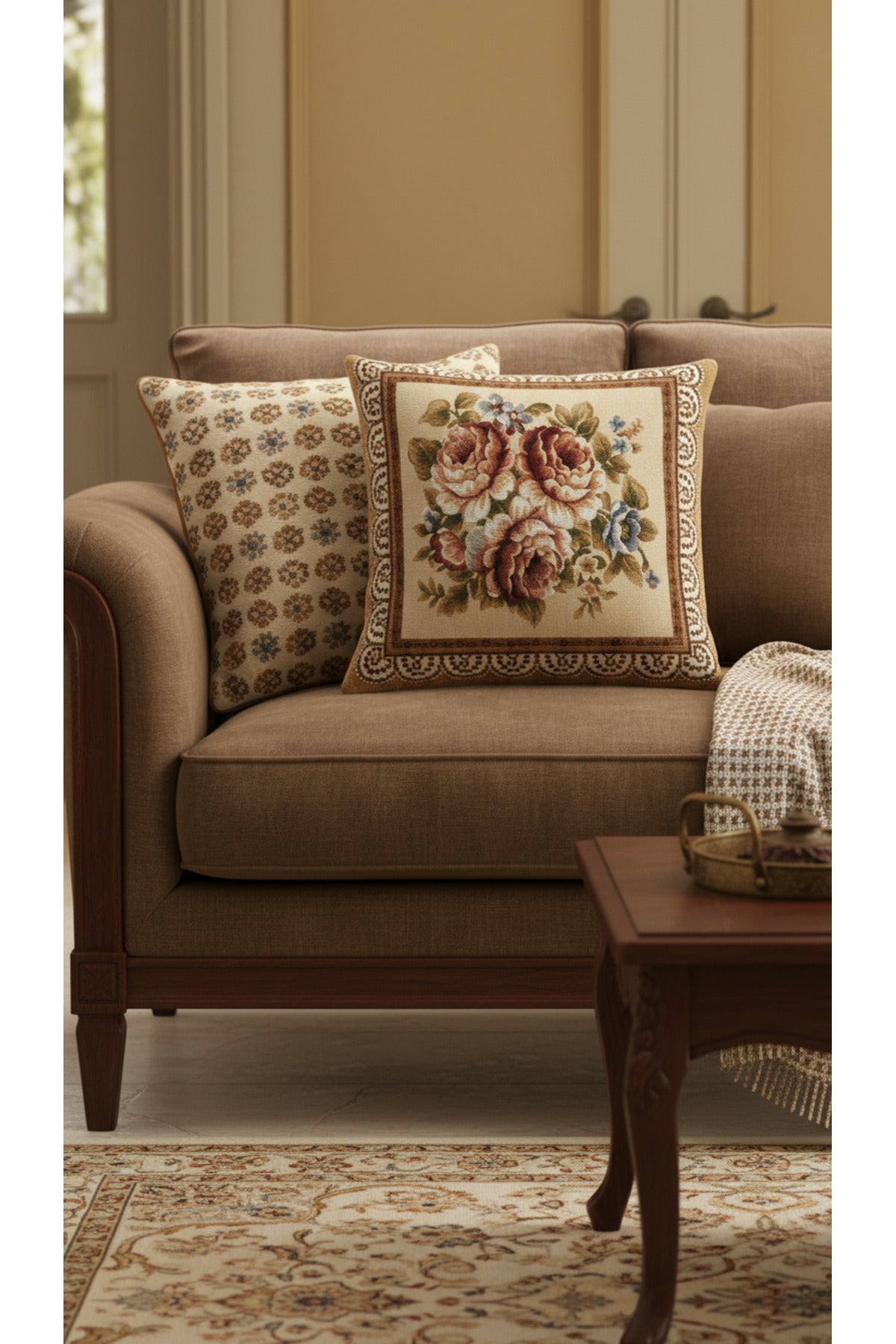 Tropikhome ST-9 Kırsal Ev Desenli 45 x 45 Cm Çift Taraflı Goblen Dokuma Kırlent Kılıfı — Çok Renkli