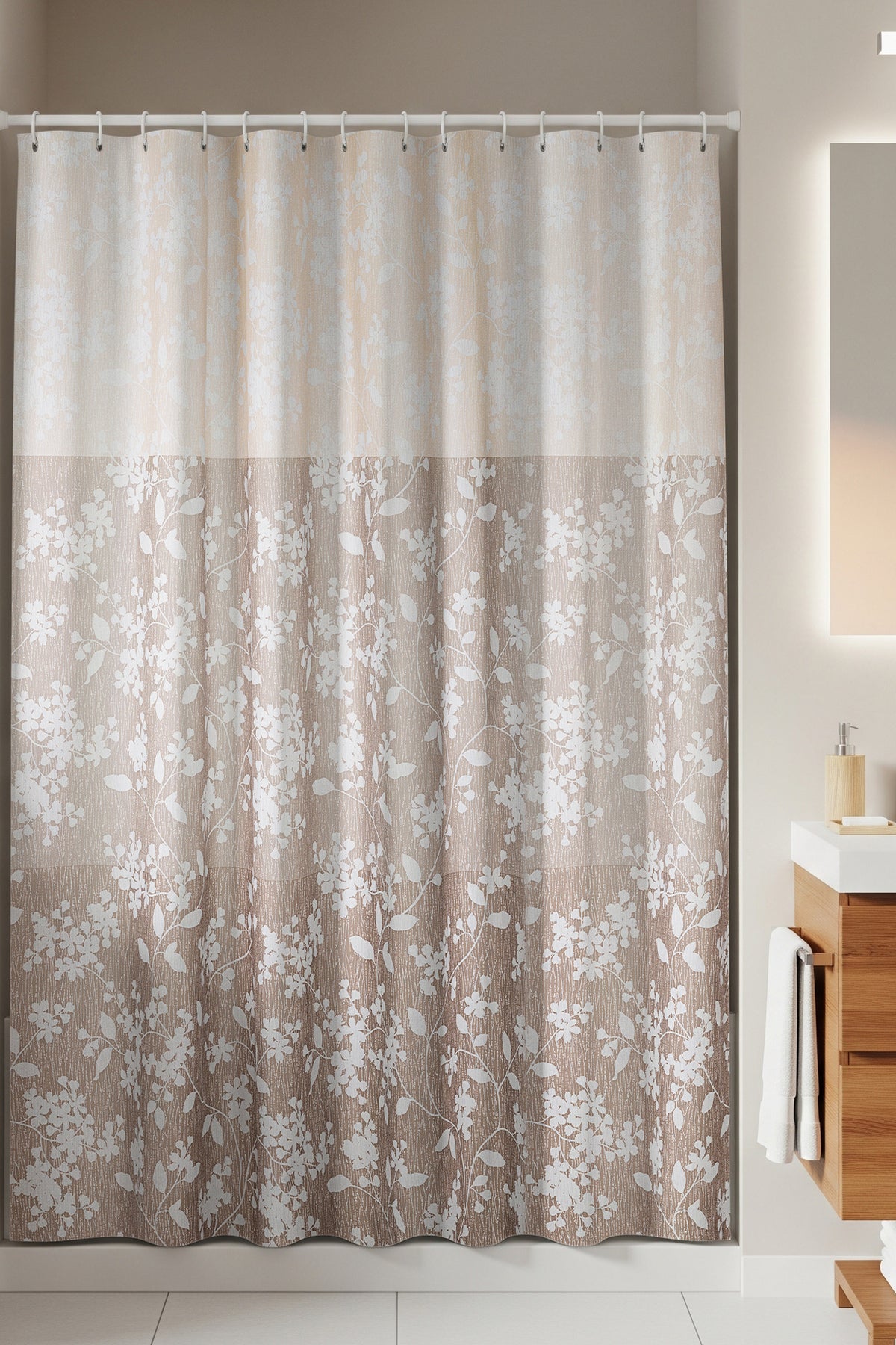 Tropikhome 180 x 200 Kahverengi Çiçek Desenli Banyo Perdesi — Kahverengi
