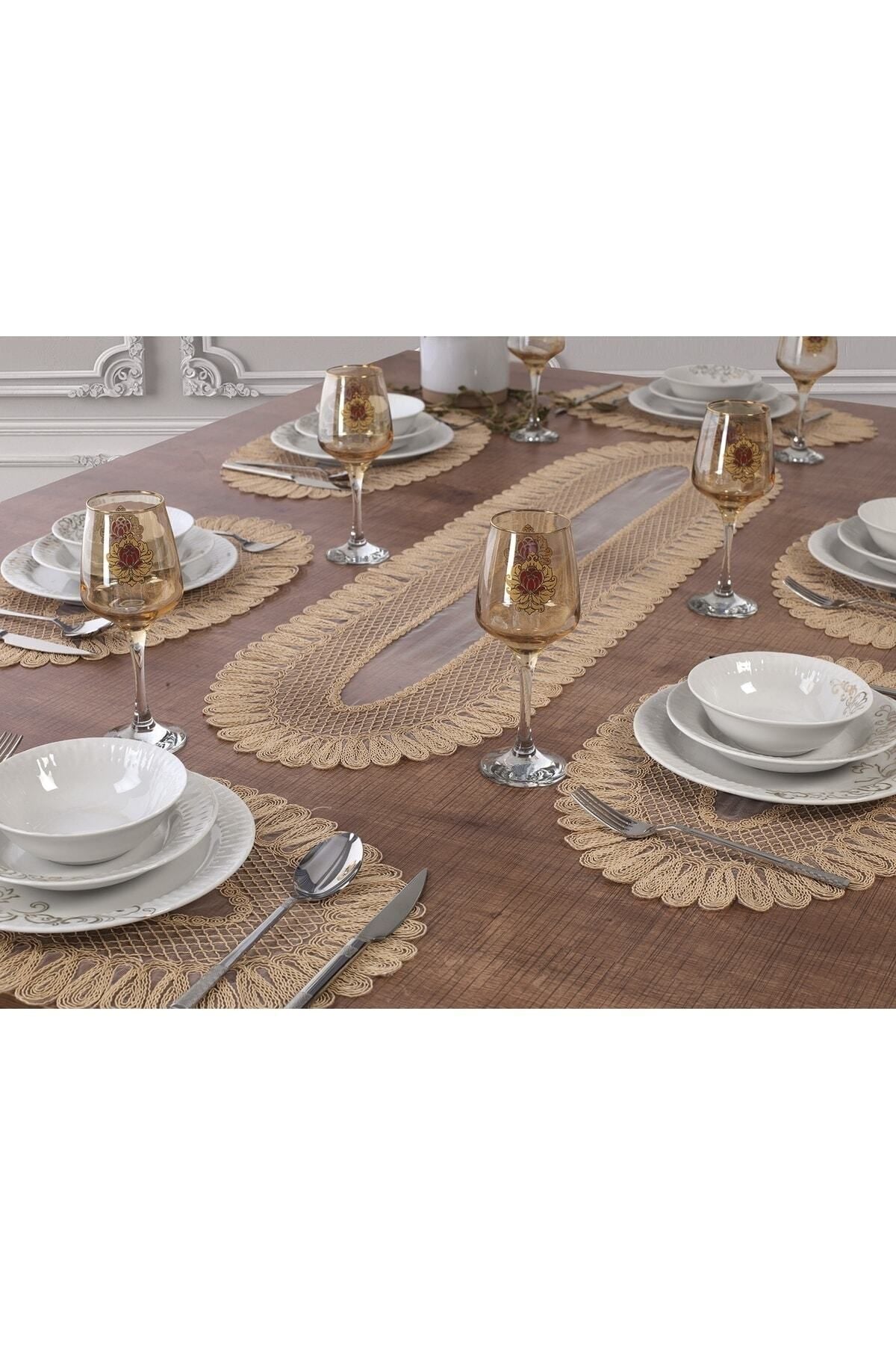 Tropikhome Nakışlı Bej 32 x 110 Runner + 32 x 50*6 Amerikan Servisli 7 Parça Sunum Yemek Seti — Bej