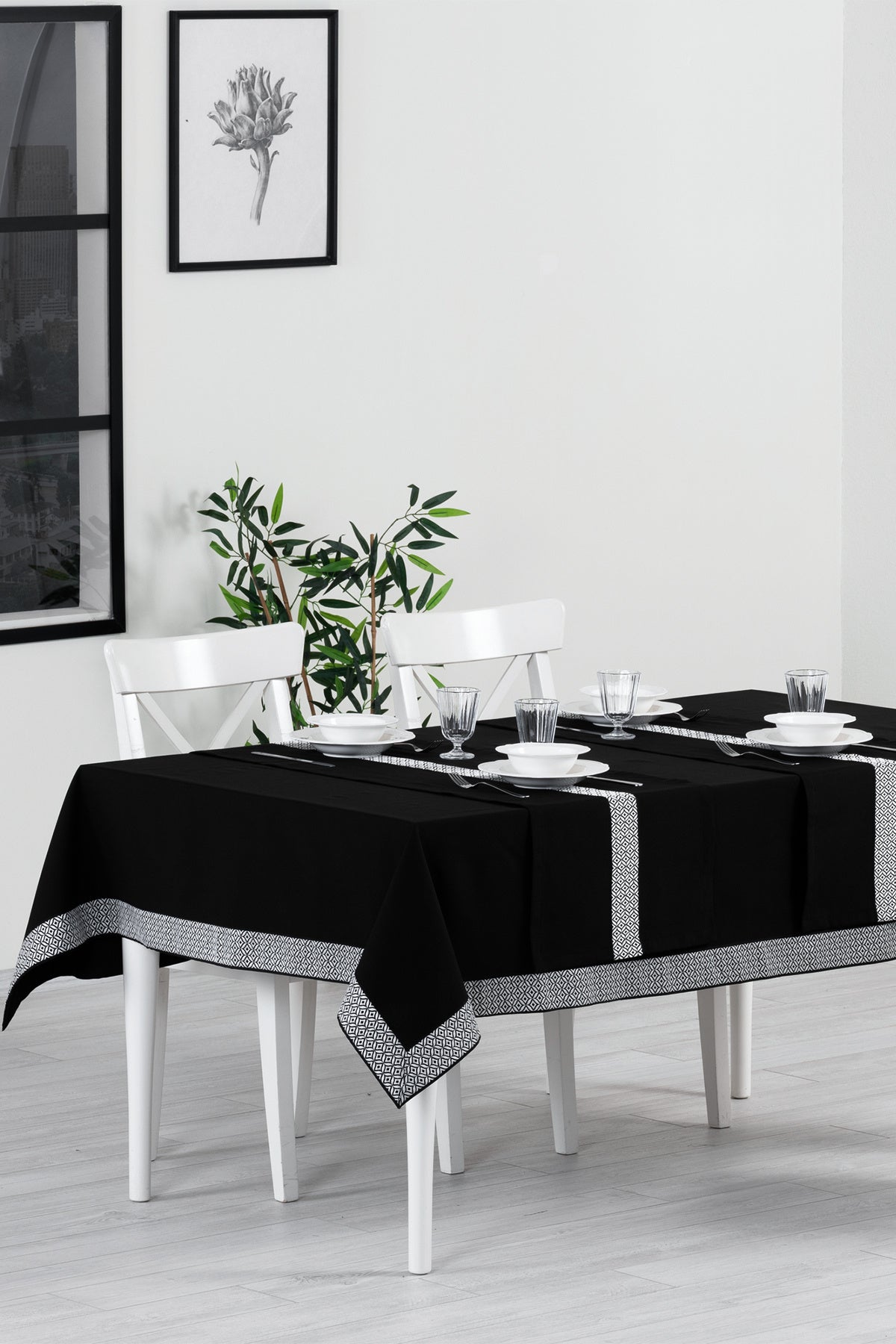 Tropikhome 160 x 220 + 2 Runner Siyah Çeyizlik Pamuklu Masa Örtüsü Seti — Siyah