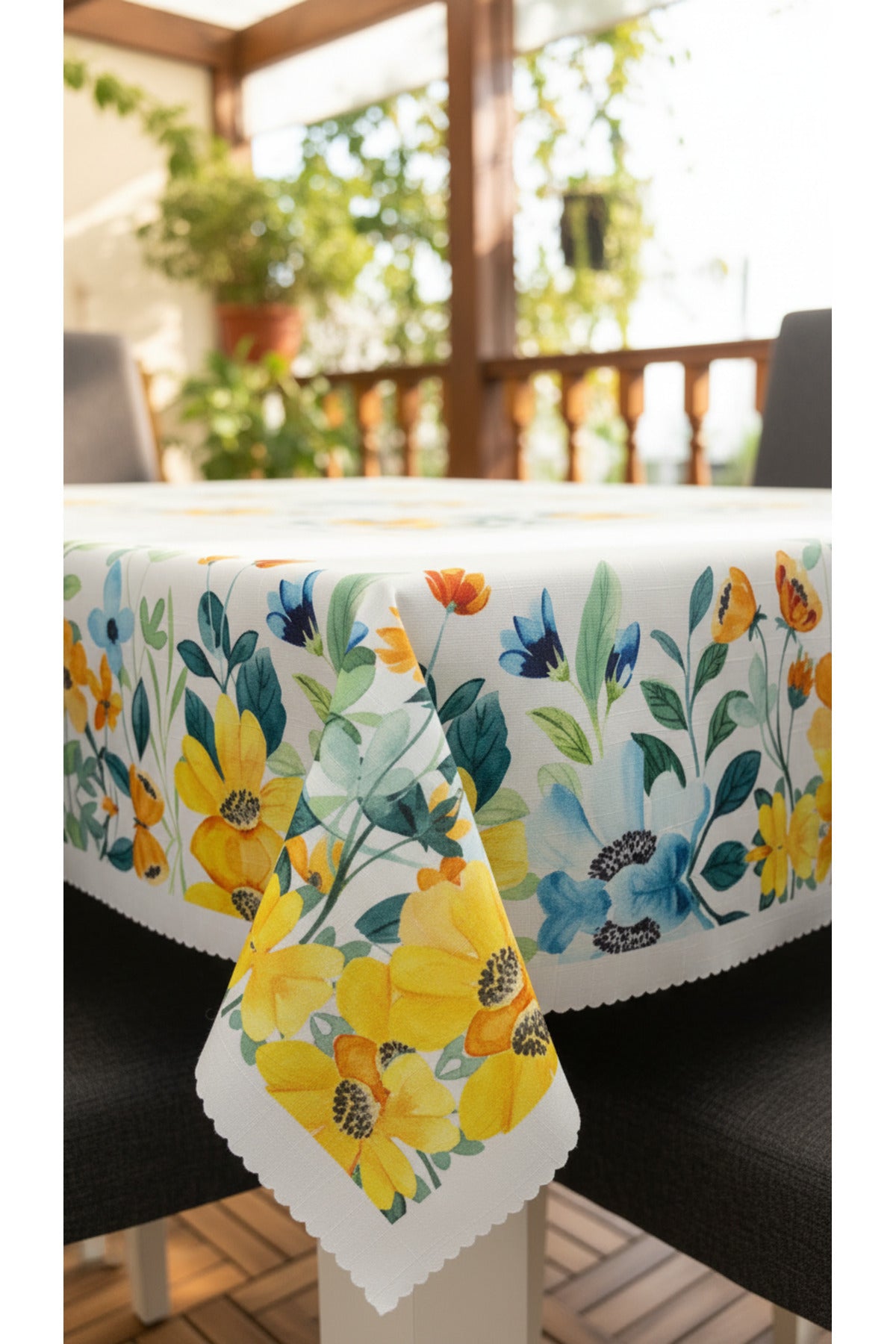 Tropikhome 140 x 180 Çiçek Bahçesi Desenli Solma Yapmaz Dijital Baskılı Dertsiz Masa Örtüsü — Çok Renkli