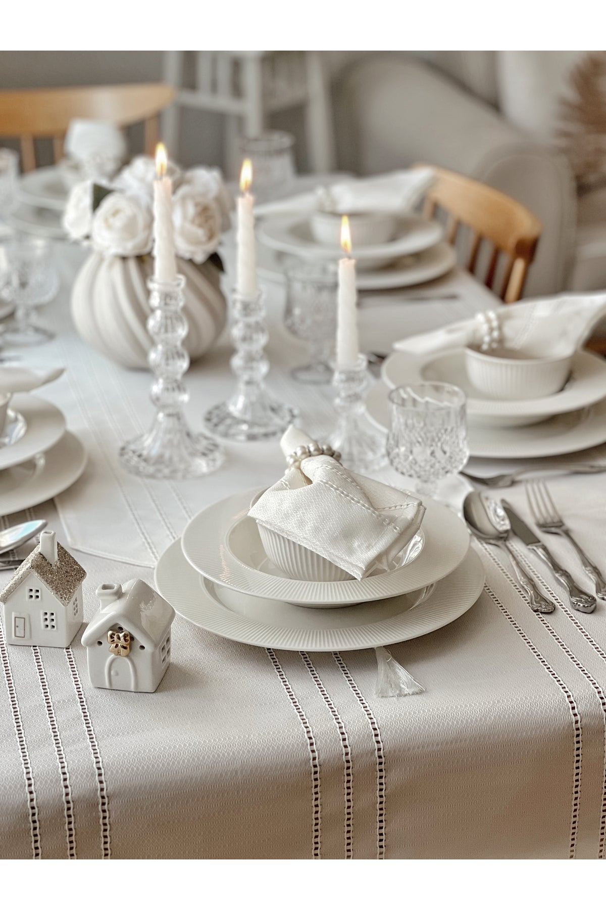 Tropikhome 160 x 220 + 1 Runner + 12 peçete + 12 Yüzük'lü Keten Görünümlü 26 Parça Dertsiz Çeyiz Seti — Krem