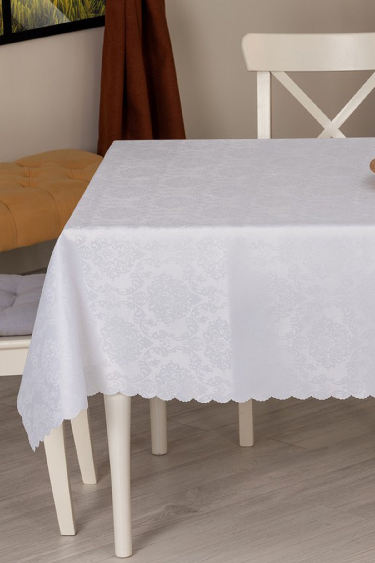Tropikhome 160 x 260 Beyaz Dertsiz Leke Tutmaz Günlük Masa Örtüsü — Beyaz