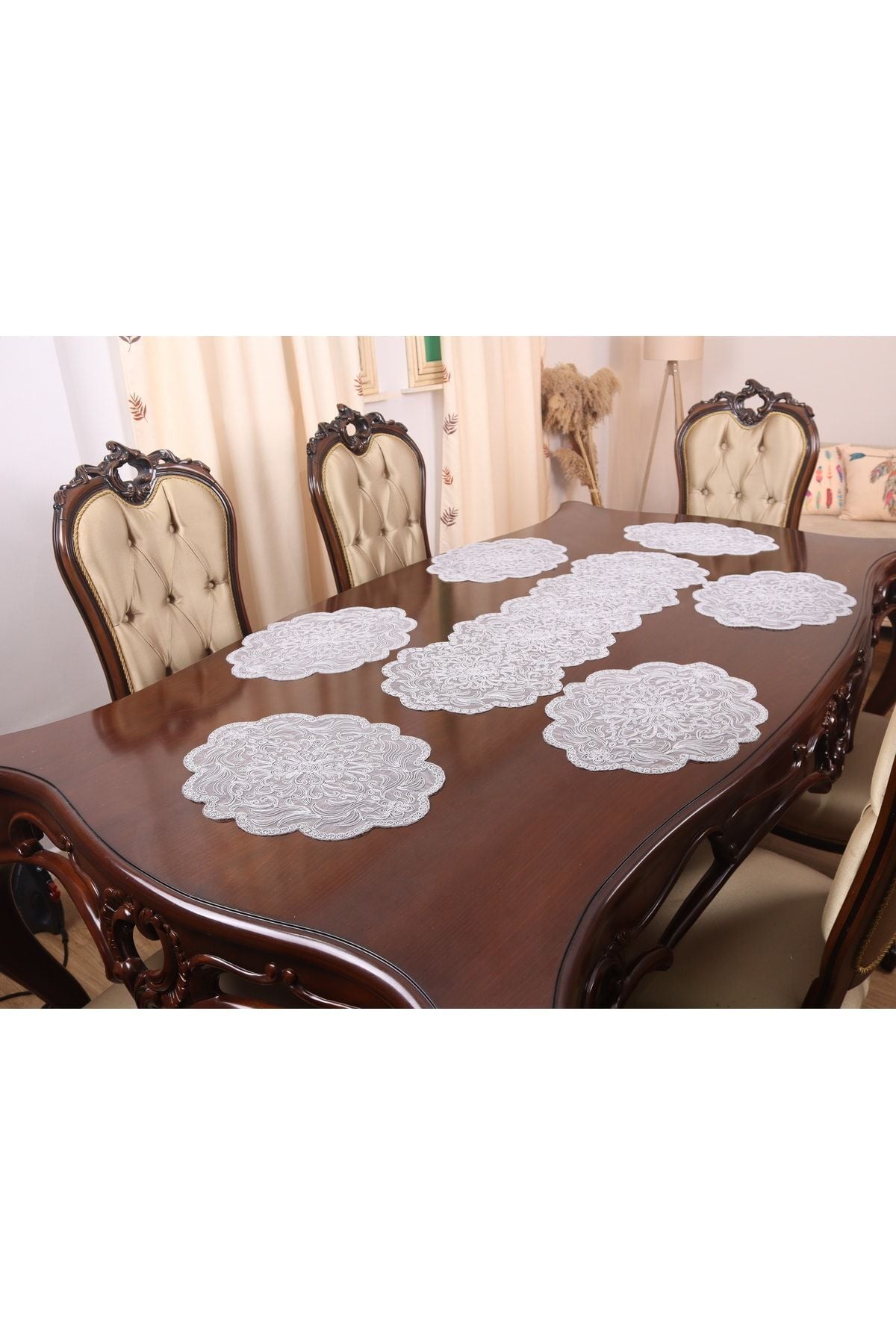 Tropikhome Nakışlı Gri 40 x 110 Runner + 40 x 40*12 Amerikan Servisli 13 Parça Sunum Yemek Seti — Gri