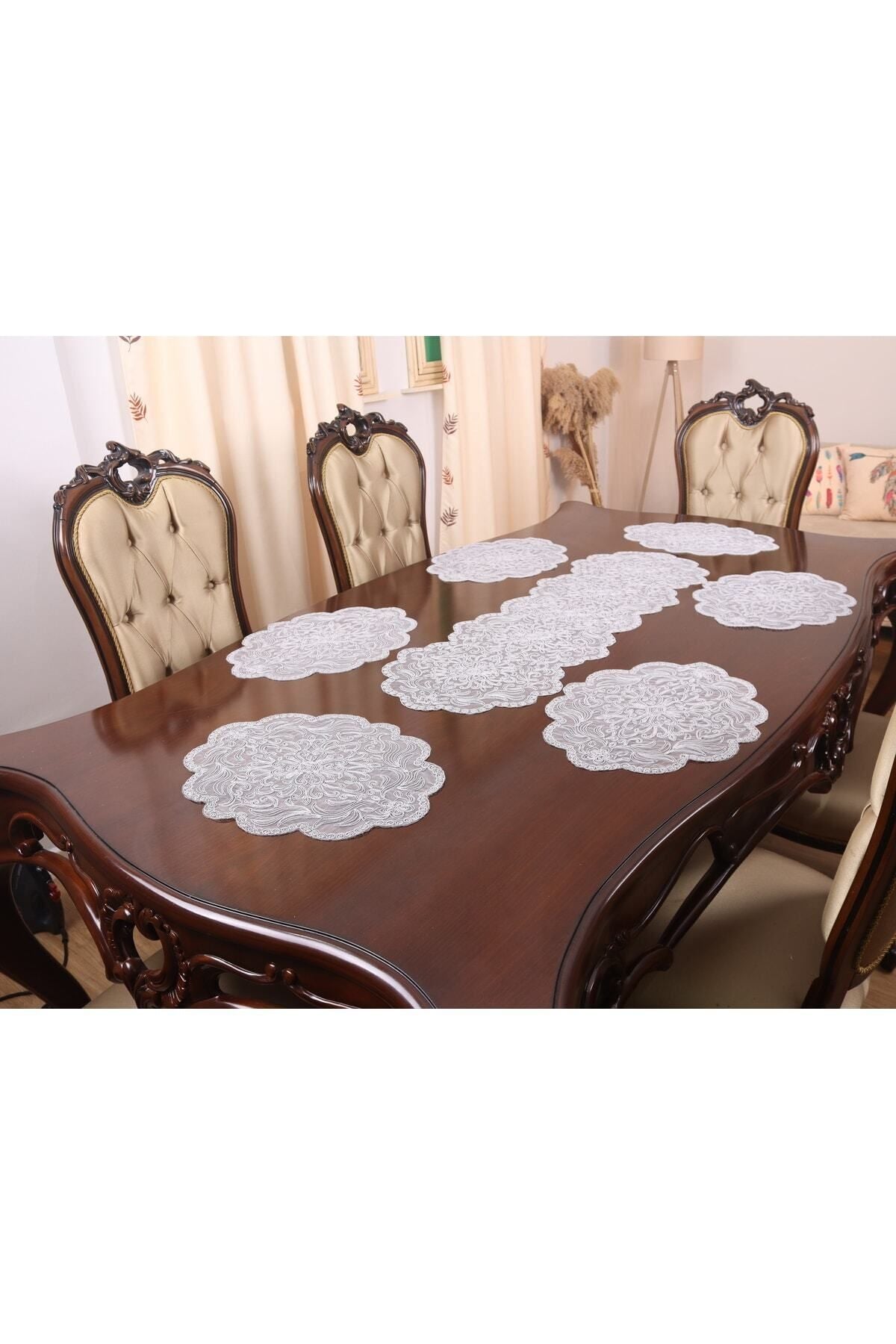 Tropikhome Nakışlı Gri 40 x 110 Runner + 40 x 40*12 Amerikan Servisli 13 Parça Sunum Yemek Seti — Gri