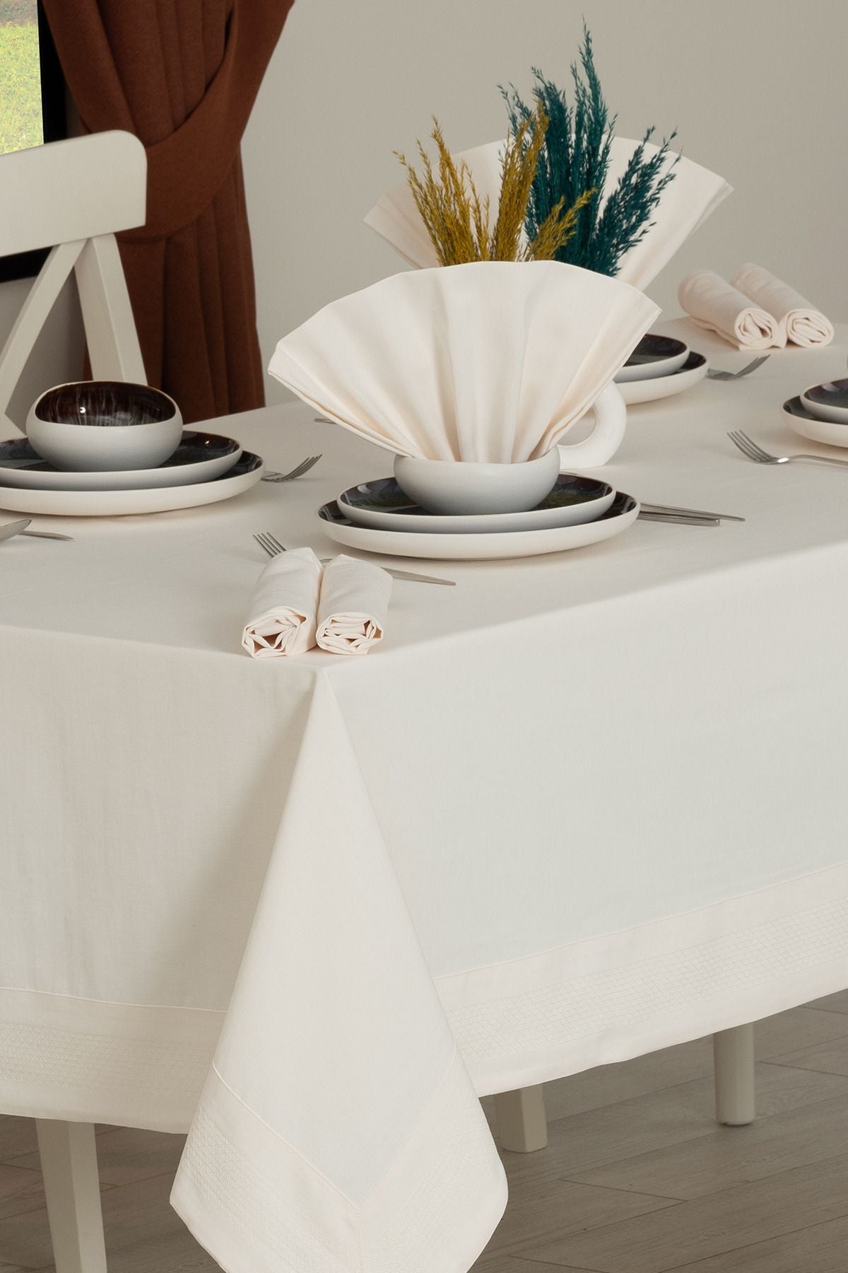 Tropikhome 160 x 220 + 8 Peçete Krem Pamuklu 9 Parça Masa Örtüsü Seti  — Krem