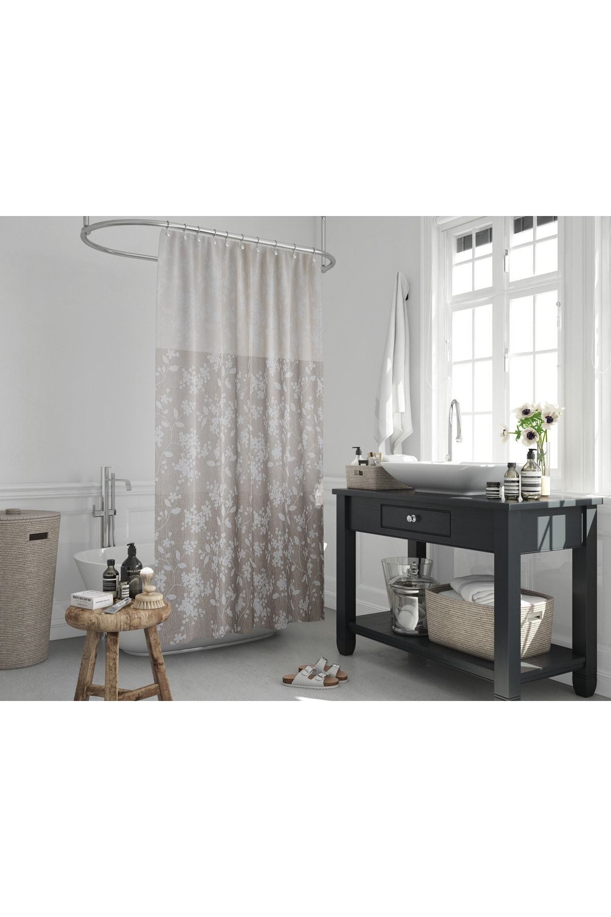 Tropikhome 180 x 200 Kahverengi Çiçek Desenli Banyo Perdesi — Kahverengi